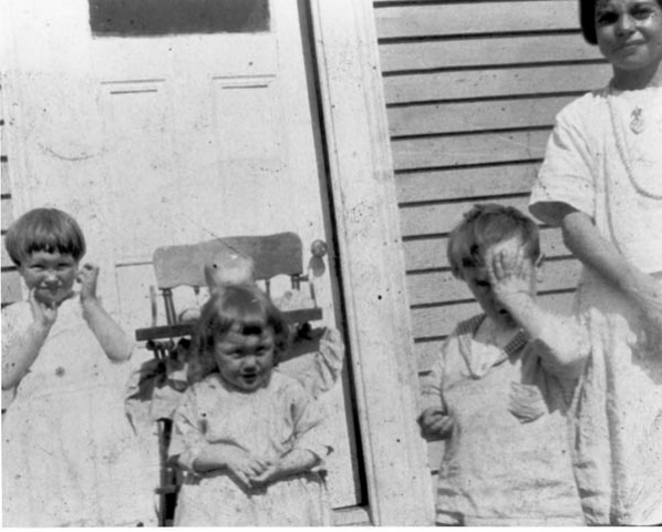 073: l-r Mollie, Anne and Gerry McCarthy, and Lena Hayward. (circa 1926)  - Mollie, Anne and Gerry children of James McCarthy &amp;amp; Julia Reddy; Lena daughter of  James Hayward &amp;amp; Margaret Judge.